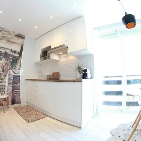- New Nordic Style & Sunny Appartement Benalmádena